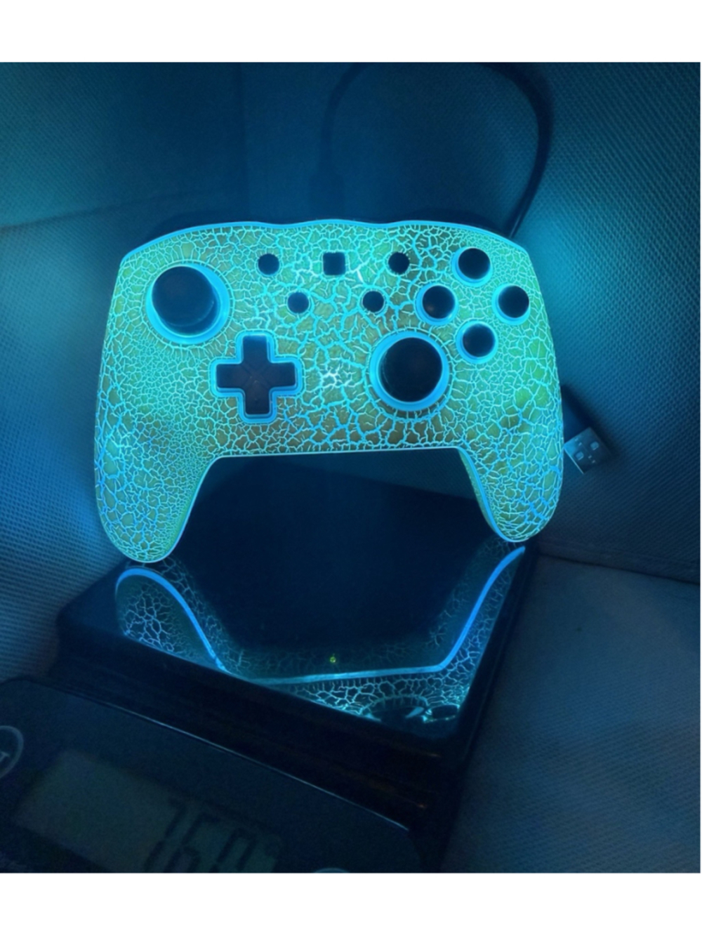 nintendo switch controller…also lights up